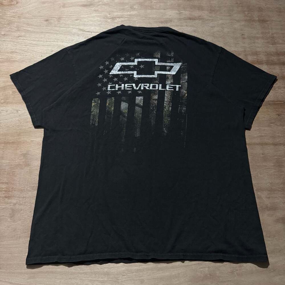 Chevrolet Bowtie Logo Camouflage USA Flag Graphic T-Shirt Black